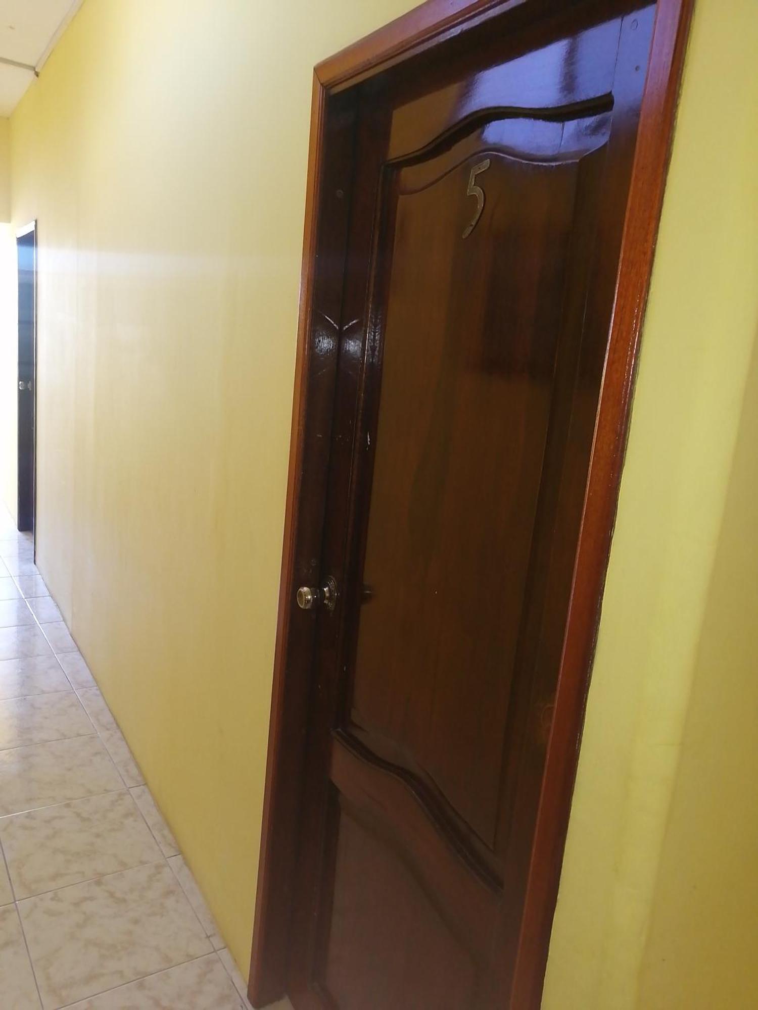 Hostal La Casa De Luis Puerto Baquerizo Moreno Dış mekan fotoğraf
