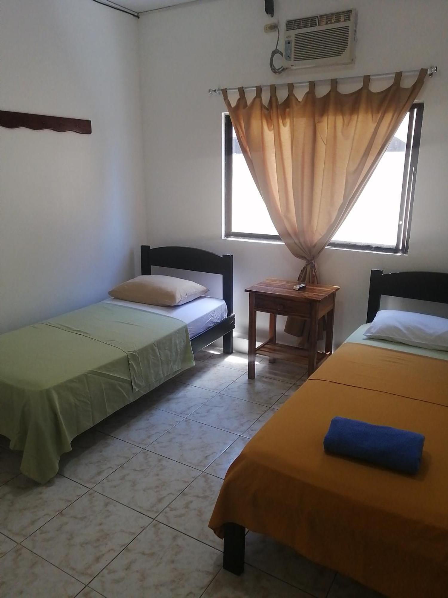 Hostal La Casa De Luis Puerto Baquerizo Moreno Dış mekan fotoğraf