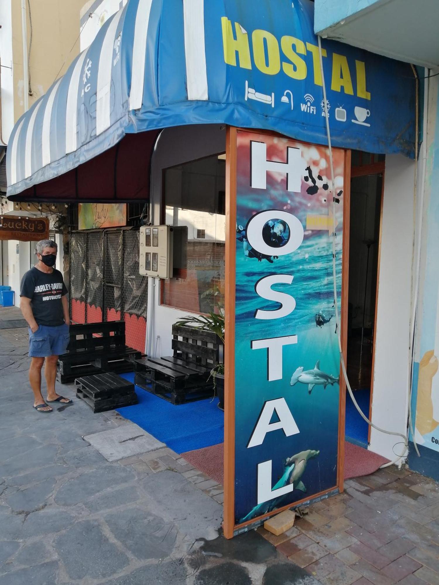 Hostal La Casa De Luis Puerto Baquerizo Moreno Dış mekan fotoğraf